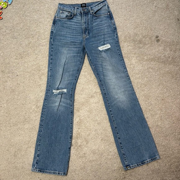 BDG Pants - BDG Stretch High Rise Flare Medium Washed Denim Jeans  distressed Size 27